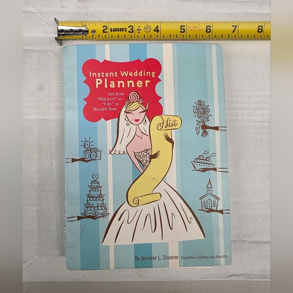 Instant Wedding Planner Book